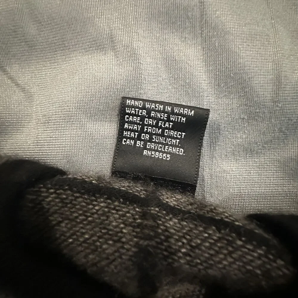 Nordstrom Clan Douglas 100% Cashmere Sweater Made In Scotland Plaid Geometric